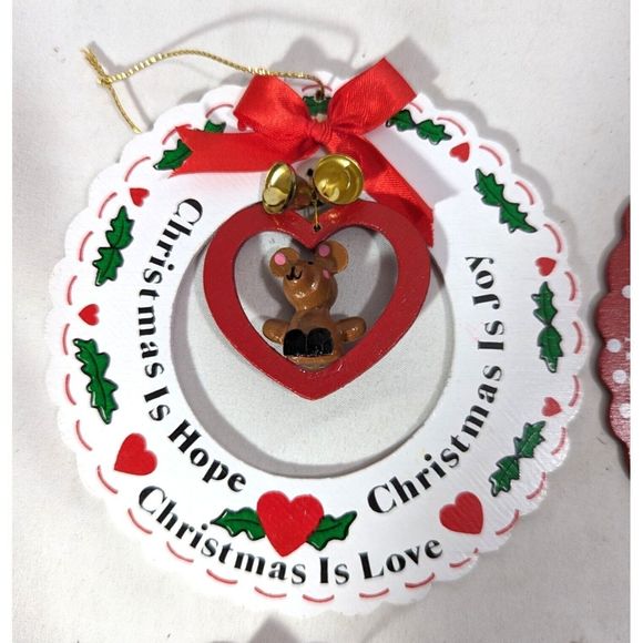Vintage 1985 Christmas Ornaments 4-Piece Hearts Figurines Red Bows Round Wood - Picture 6 of 6